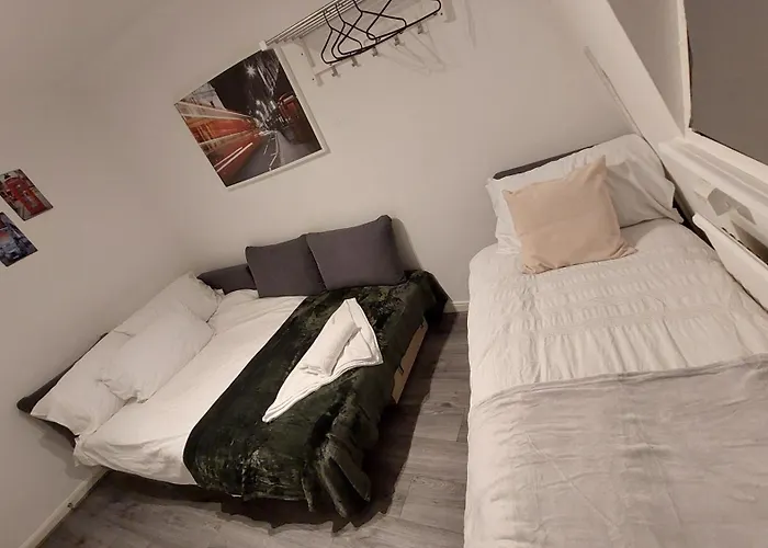 2-Bed Apartment In King\'S Cross Central London