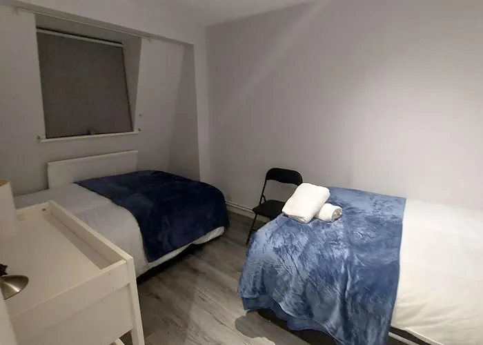 2-Bed Apartment In King\'S Cross Central London